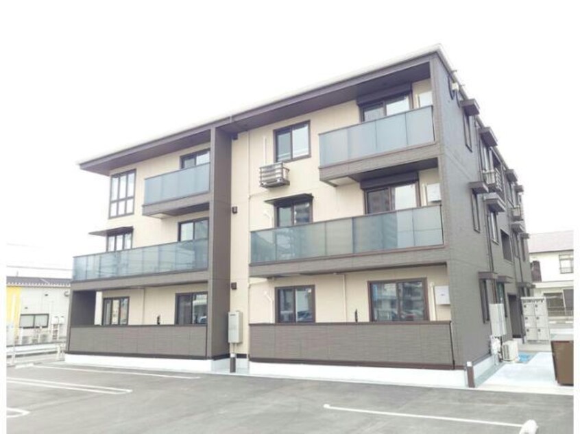  ラフィーネ南蔵王