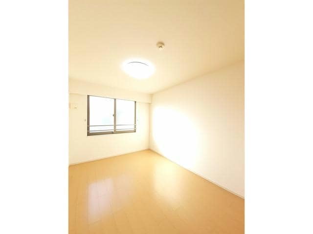  メゾン　アヴァンティ