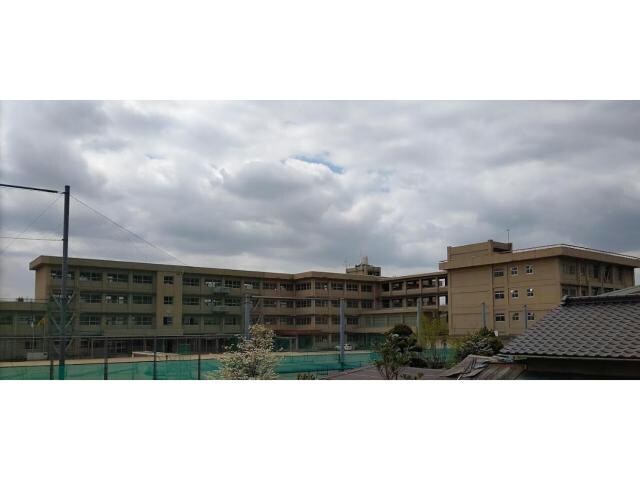 福山市立中央中学校(中学校/中等教育学校)まで1398m レトア桜丘