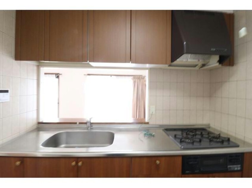  アルファステイツ光南町