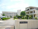 赤穂市立塩屋小学校(小学校)まで668m サンメゾン