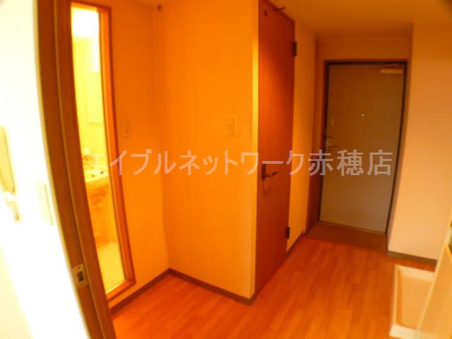  ラ・セーヌマンション