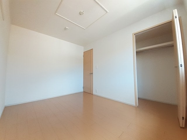  シン．シン．ハウスＤ