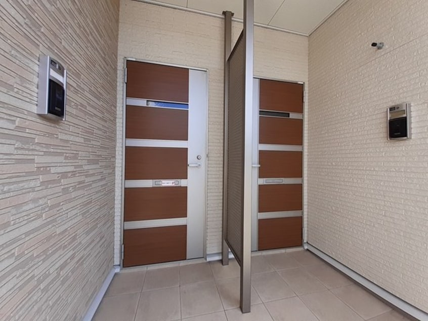  シン．シン．ハウスＤ