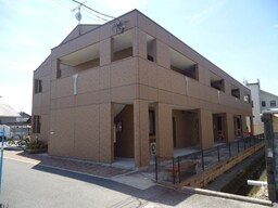 外観写真（昼）