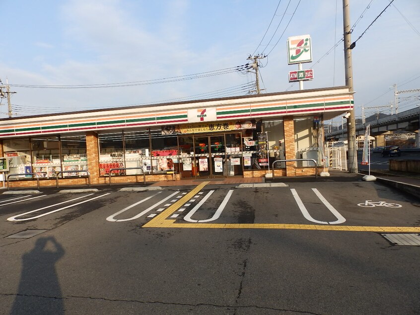 ｾﾌﾞﾝｲﾚﾌﾞﾝ 相生山手店(コンビニ)まで485m 相生中村コーポ