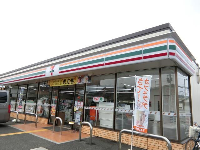 ｾﾌﾞﾝｲﾚﾌﾞﾝ 姫路垣内中町店(コンビニ)まで699m ソフィア