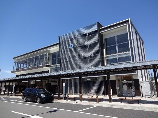 本竜野駅（JR姫新線）まで160ｍ コン・テ・パルティロ