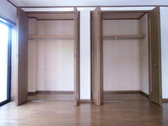  ハピネス本郷Ⅱ