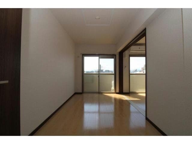  ラフィーネ桜館