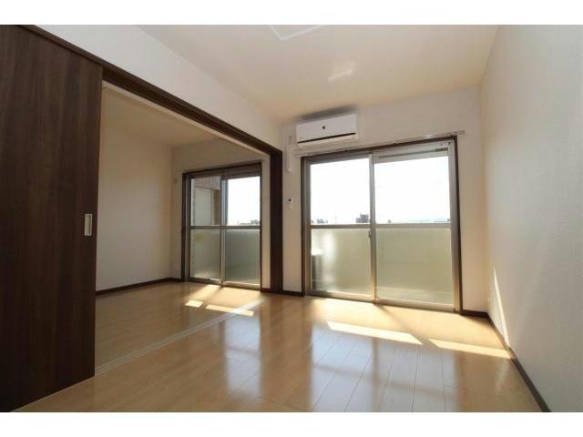  ラフィーネ桜館