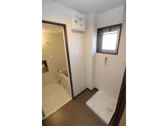  ラフィーネ桜館