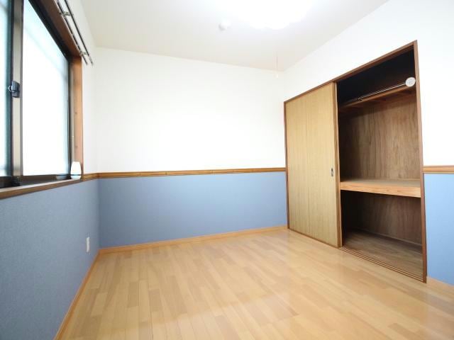  ティナ大塚