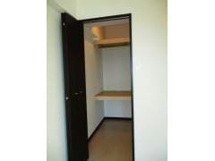  ヴィラ　ミモザ