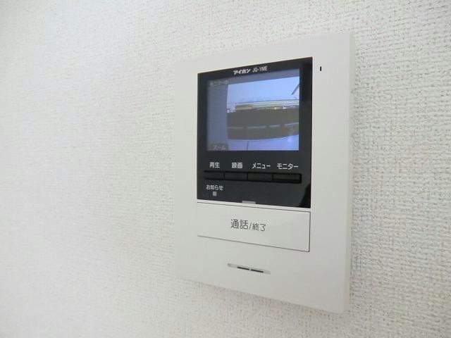  エテルノ　宮　Ｂ