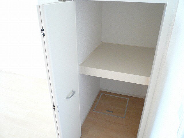 収納スペース ヴィラポルト