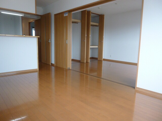 洋室 ラヴィドール