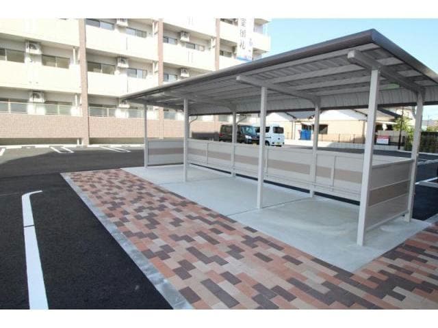  ヒカオオリエントマンション南館