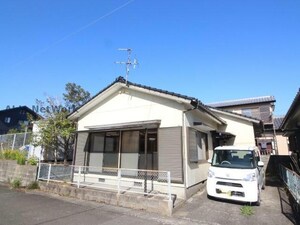 新坂貸家