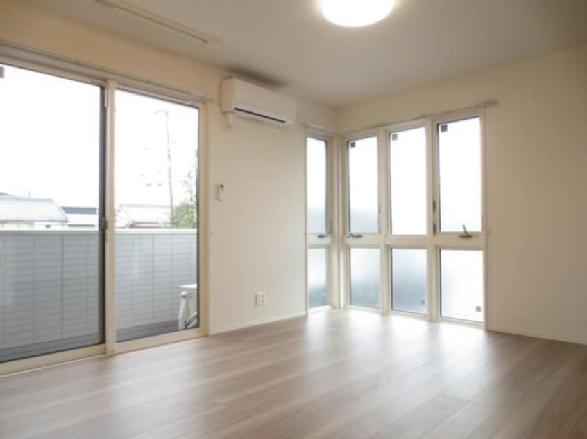  ガーデンリーフ花ヶ島