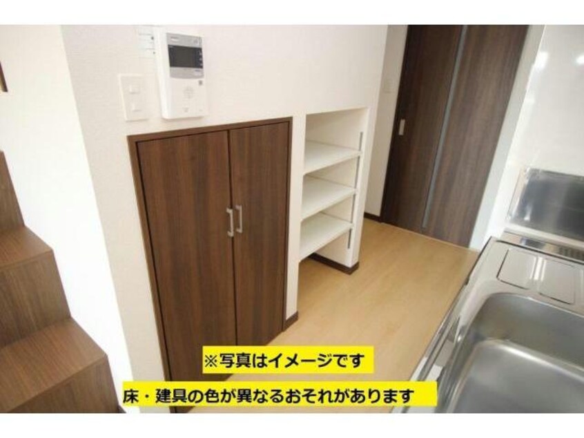 モデル Village sitta