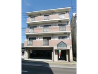 クイーンズコート神宮