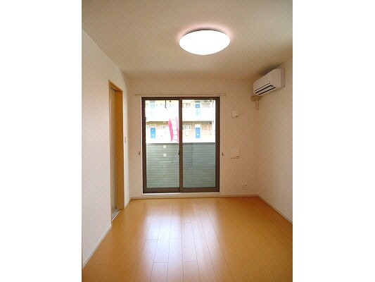 フローリング ラウレアA