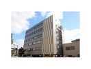 Ｄ－レジデンス玉川図書館前の外観