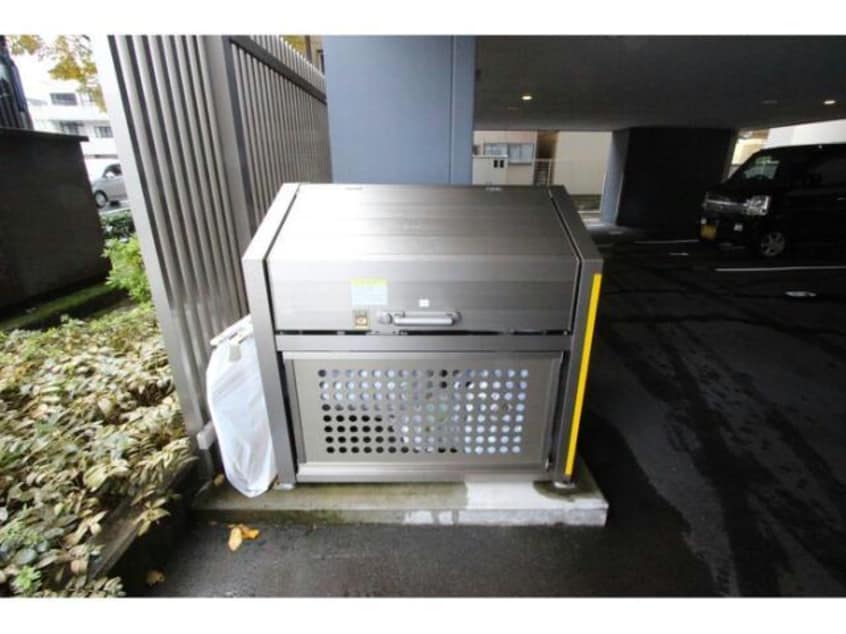  プレジデンス白銀