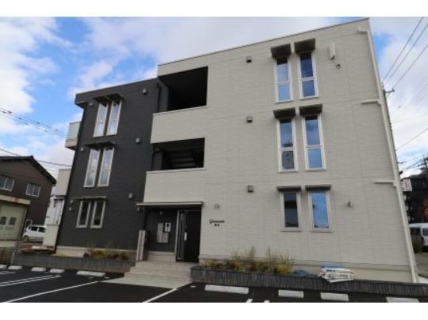  グランカーサ弥生