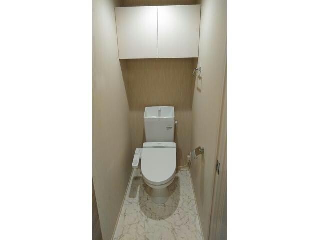  Saison　Lumiere（ｾｿﾞﾝ･ﾙﾐｴｰﾙ）