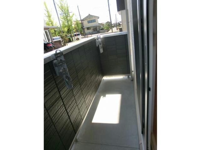  Saison　Lumiere（ｾｿﾞﾝ･ﾙﾐｴｰﾙ）