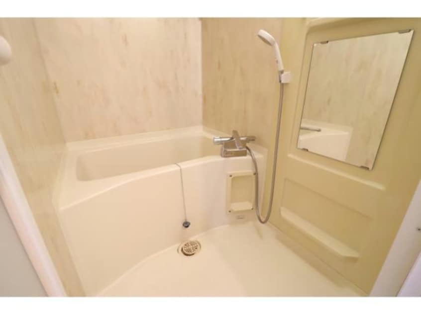  モンターニュリーブル　Ｂ棟