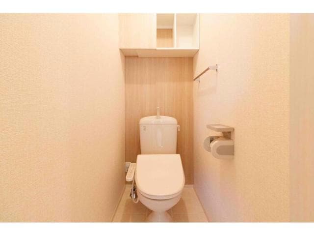  リビングタウン東金沢　A