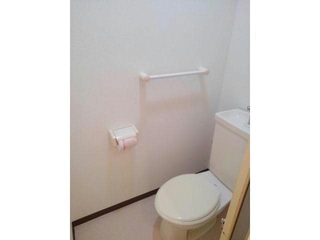  プラドール上荒屋