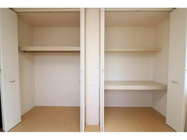  Ｇｉｖｅｒｎｙ（ｼﾞｳﾞｪﾙﾆｰ）