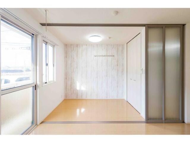  リビングタウン東金沢　B