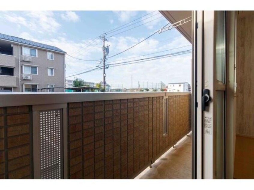  リビングタウン東金沢　B