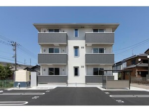 コンフォール三池