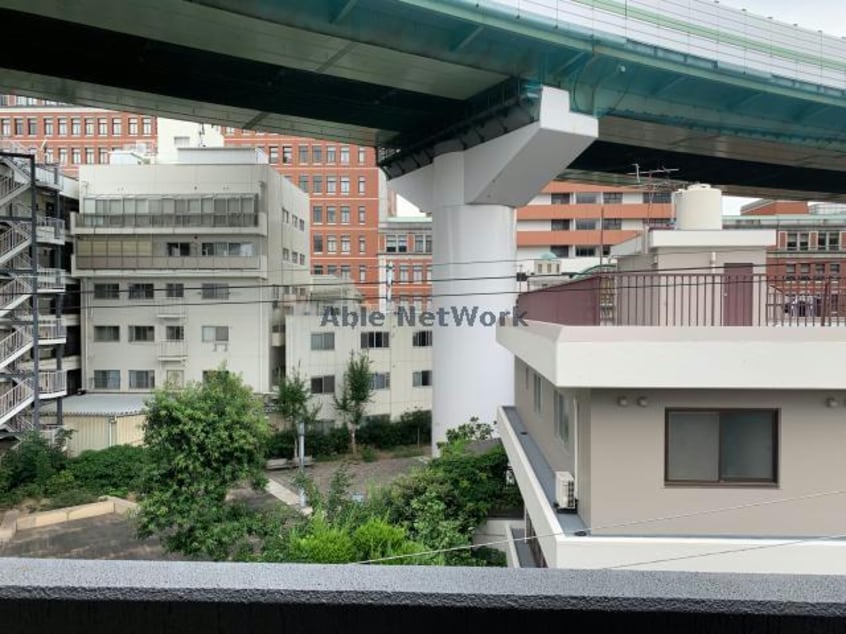  シャローム近江