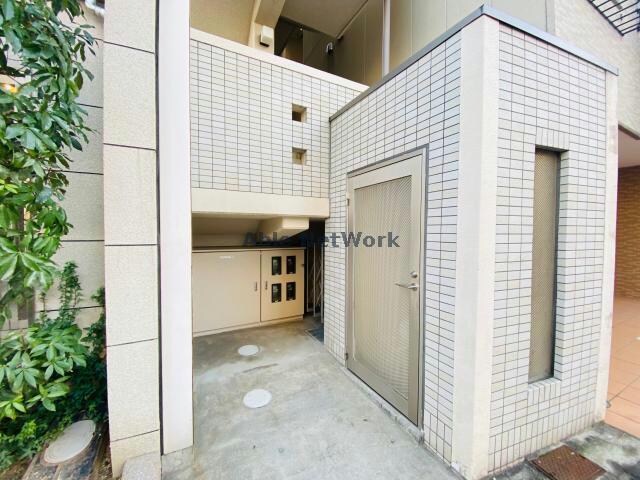  フォレストスクエア