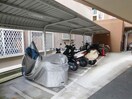 バイク駐輪場 コモドガーデンヤマイチ