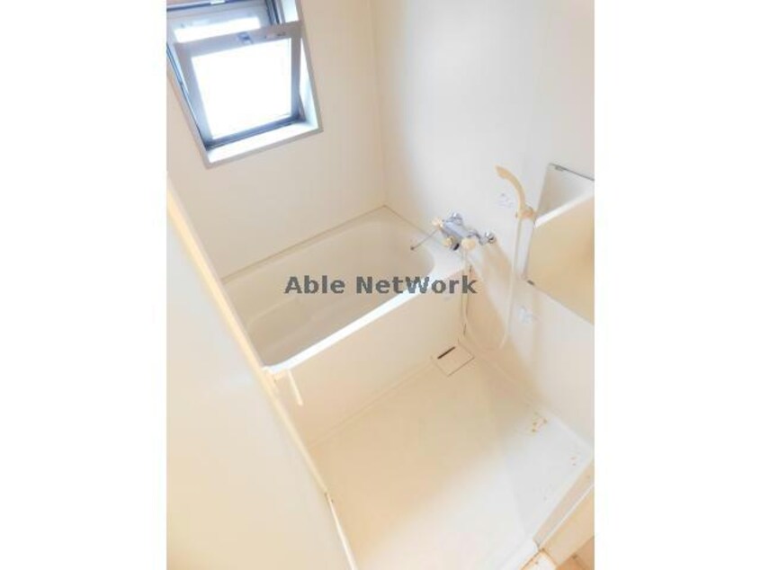 浴室窓付き♪ アンリシェール