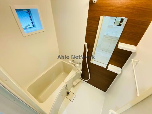  ワコーレヴィータ関目EAST