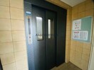  コムズスクエア赤川