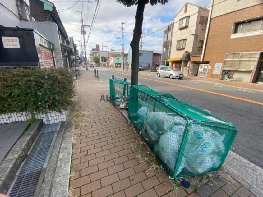  コムズスクエア赤川