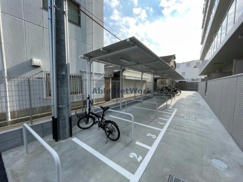  LIBRE（リーブル）