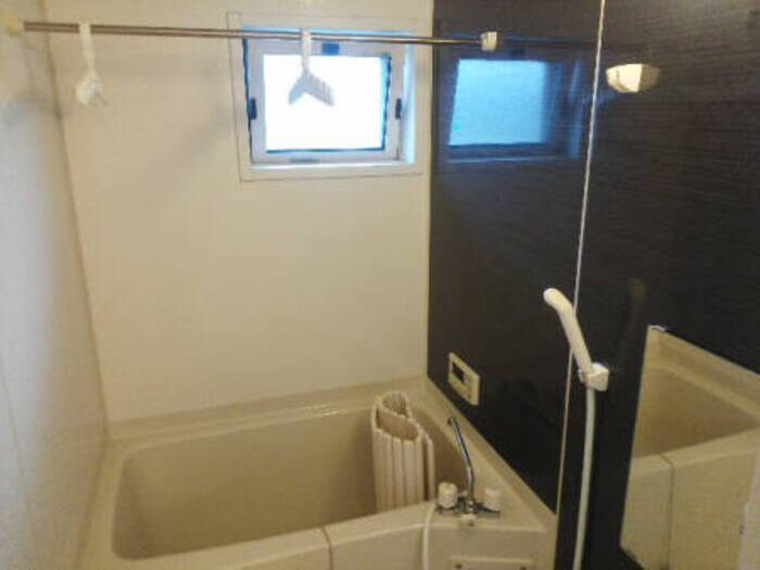 浴室 メゾン・クレシアＢ