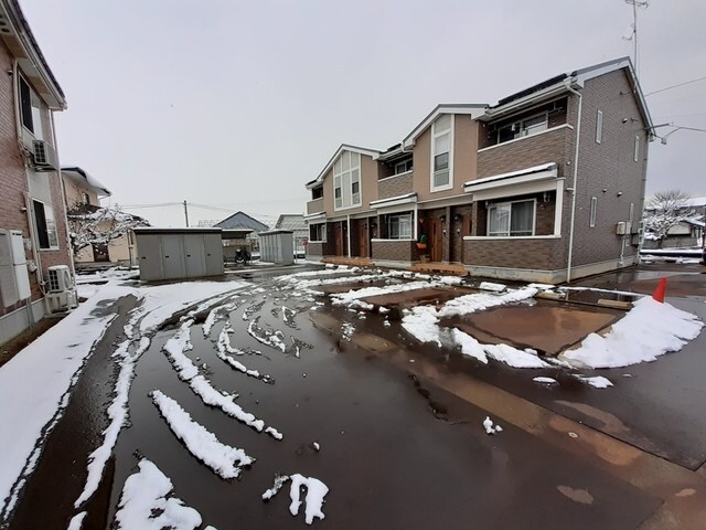 駐車場 メゾン・カルム　Ｂ