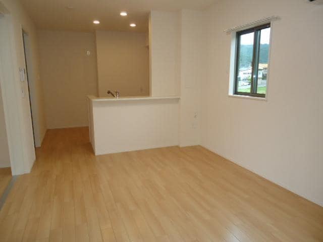 リビング(イメージ) Ｓｍｏ．（すもお．）